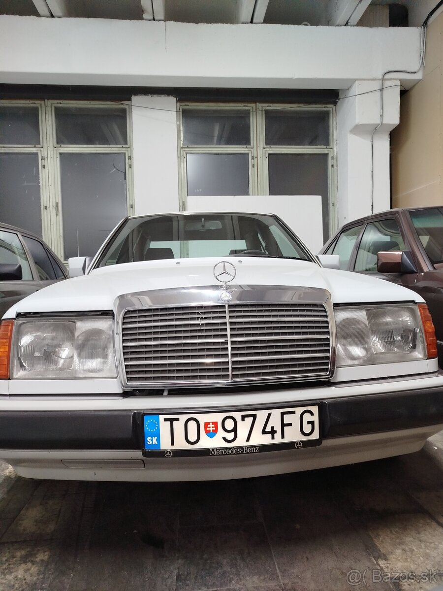 Mercedes w124. - 4