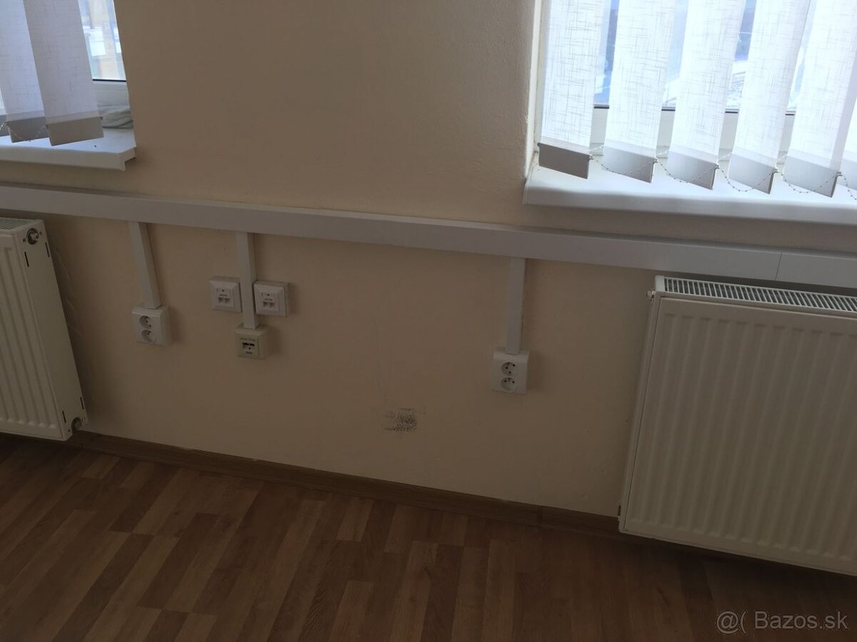 Kancelária na prenájom 25m2 lokalita business centrá, KE - 4