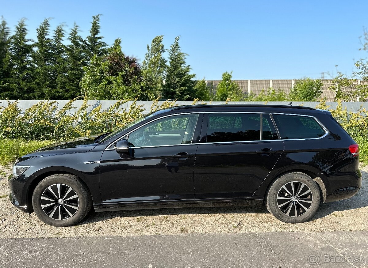 Predám VW Passat - VIRTUAL Cockpit. - 4