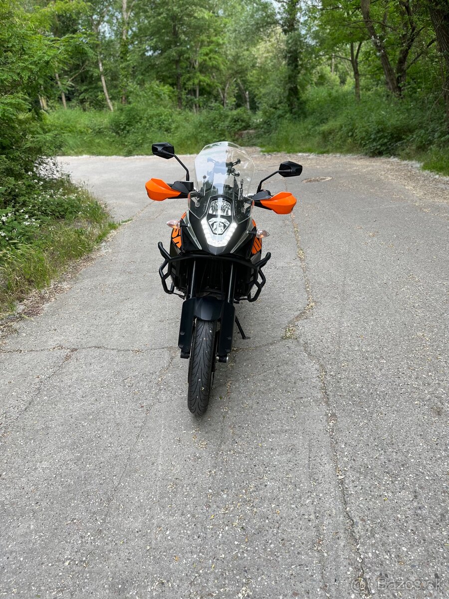 KTM 1050 Adventure - 4