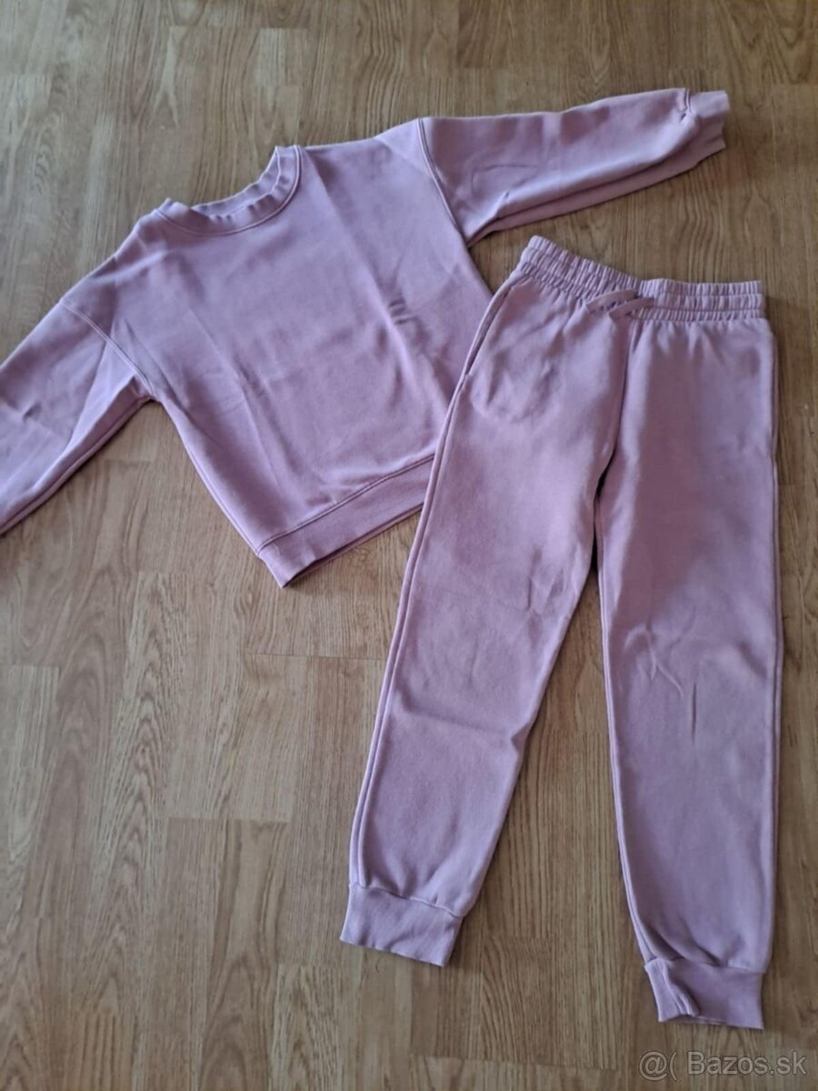 Tepláková súprava 122/128, 134 - 4