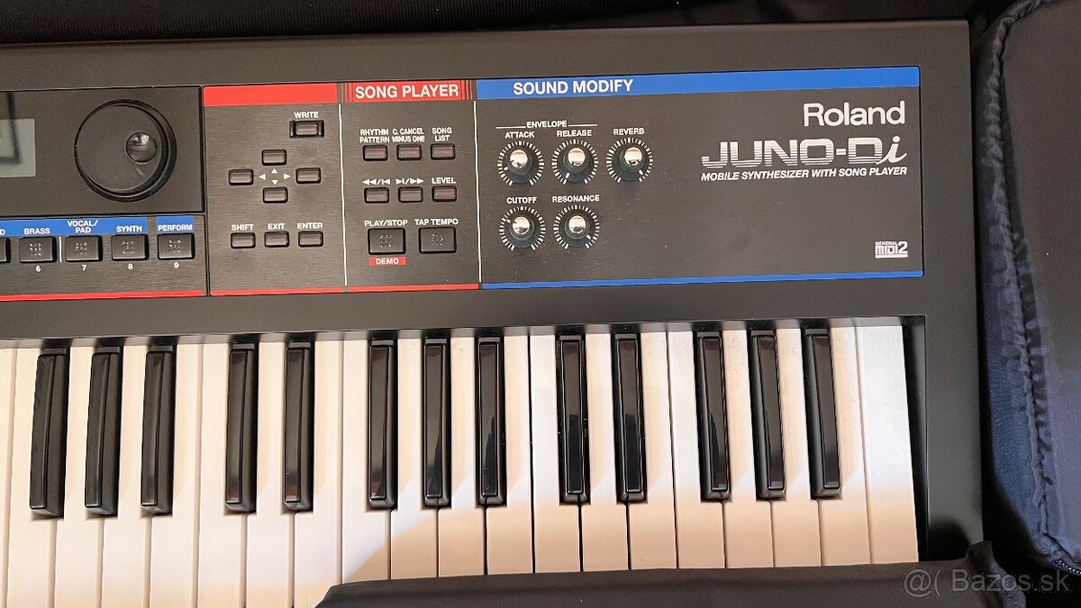 Roland Juno Di - 4