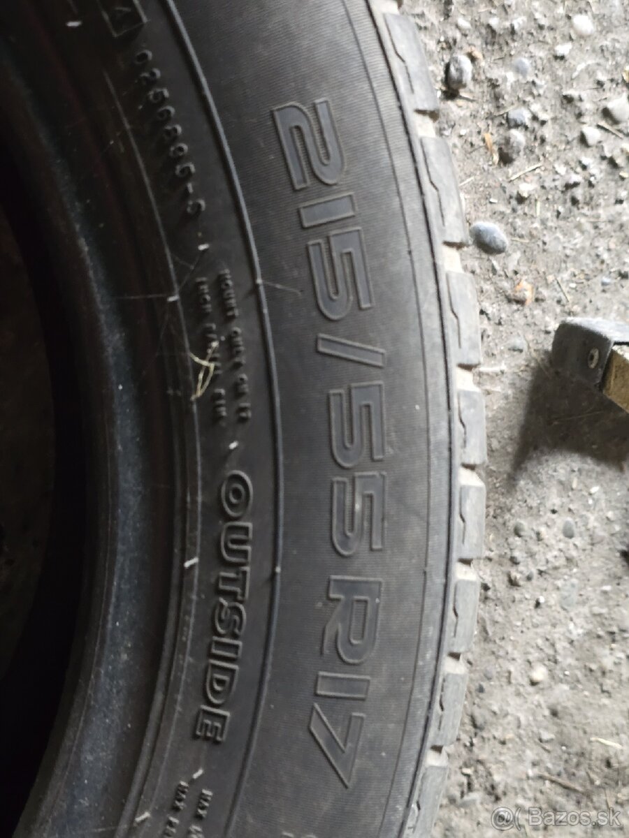 Nokian letne 215 55 r17 - 4