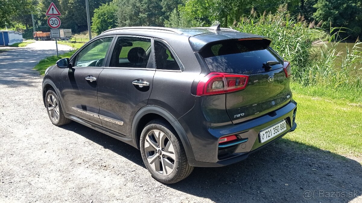 Kia Niro, 64KWh 8 Let záruka / TČ odpočet DPH - 4