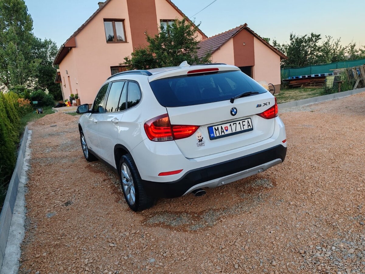 BMW x1 e84 edícia Sport drive - 4