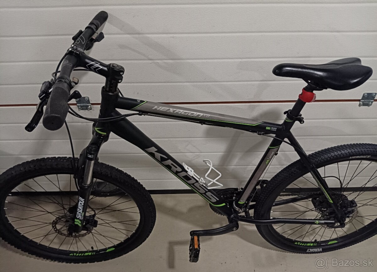 KROSS Hexagon X8, kolesá 26x2,1, rám L - 4