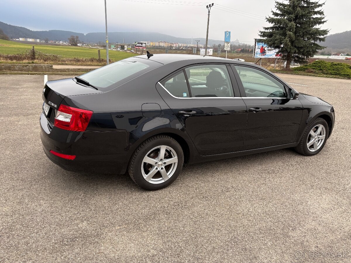 Škoda Octavia TSi, 1,2 77kW - 4