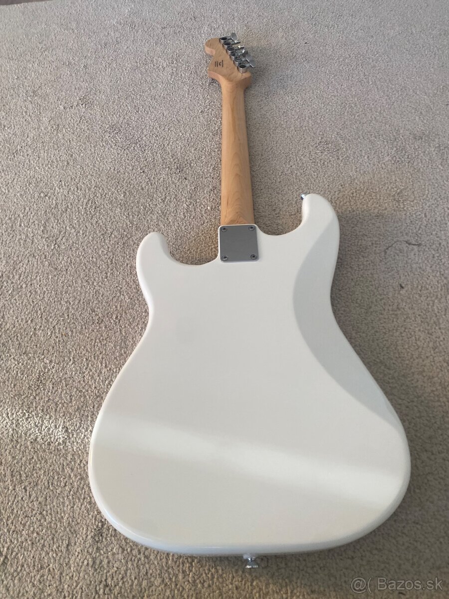 Fender Squier Stratocaster - 4