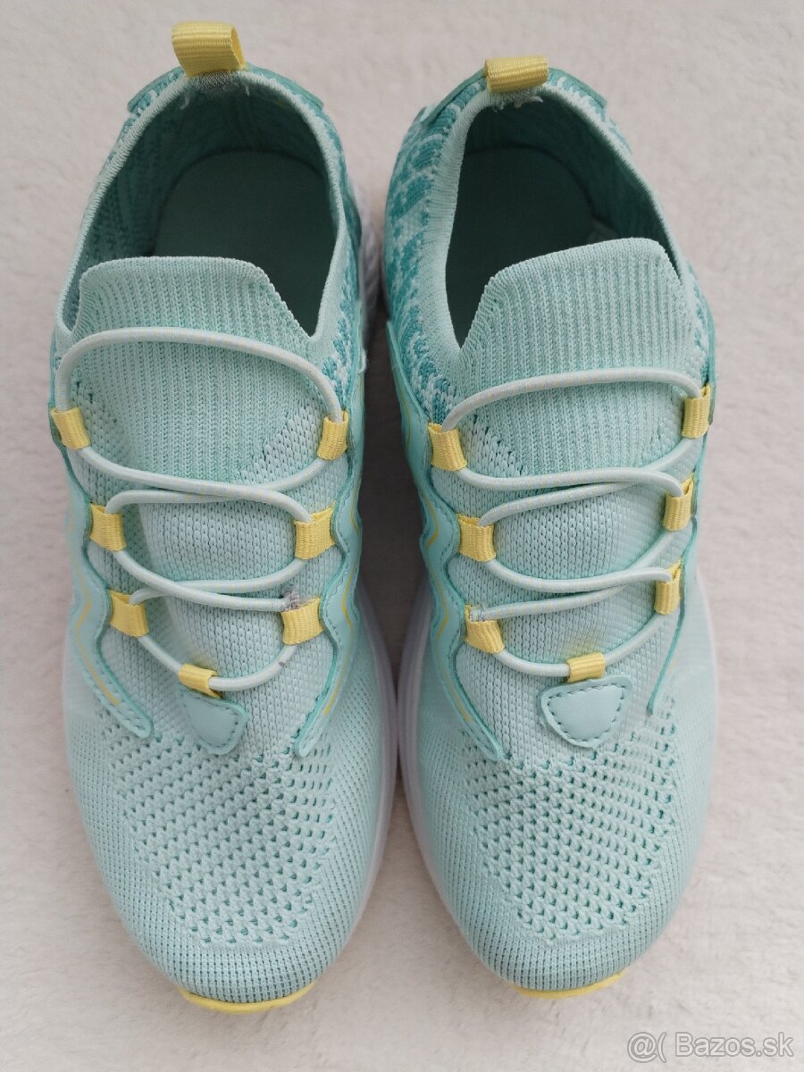 Nazúvacie tenisky veľ.35 - 4
