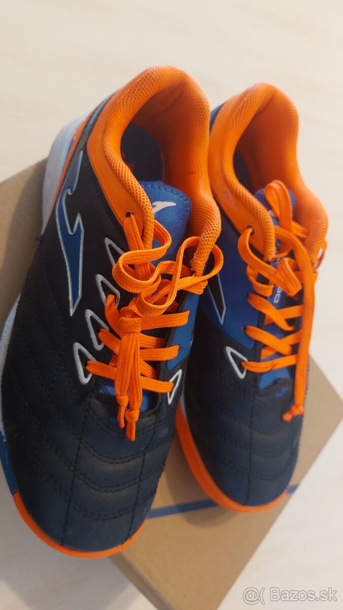 Predam halovky Joma v.34 - 4