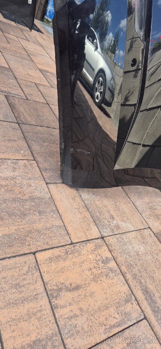 ZADNÝ NÁRAZNÍK ŠKODA SUPERB 3 FL SEDAN - 4