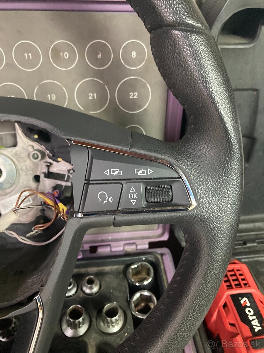 Multifunkčný volant Seat Toledo/Leon - 4