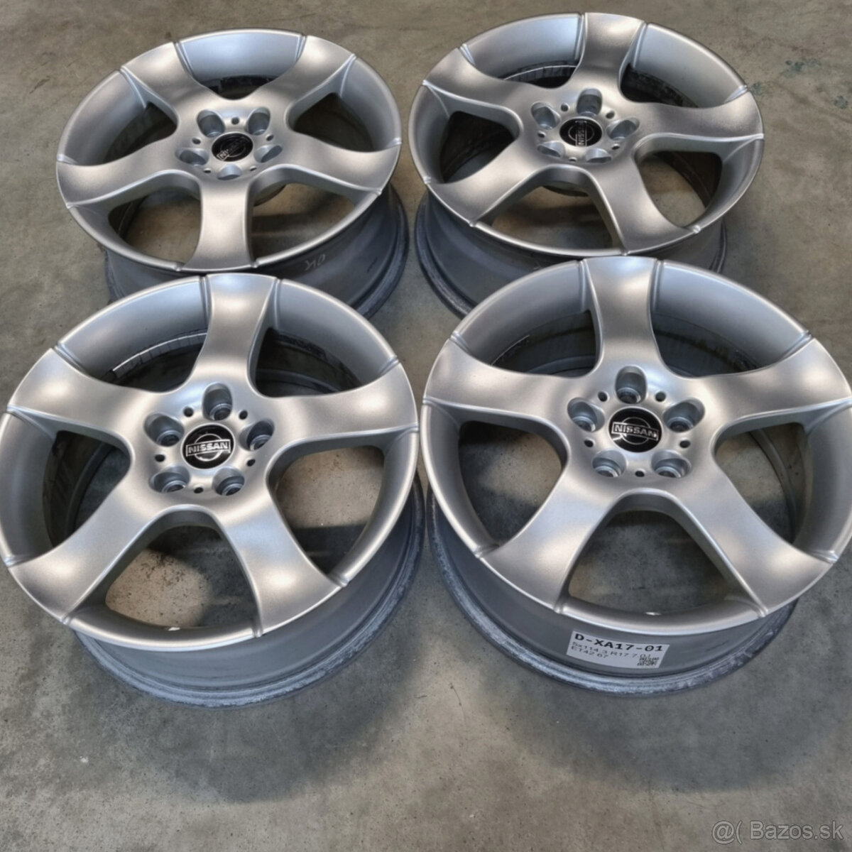 Hliníkové disky 5x114,3 R17 7J ET42 - 4