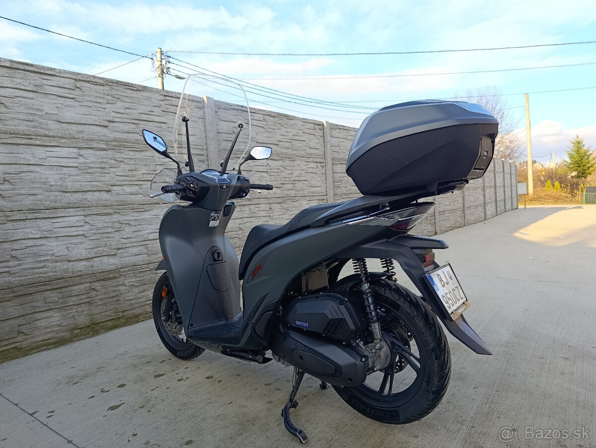 Honda SH 125 AD (r.v. 2022) - 4