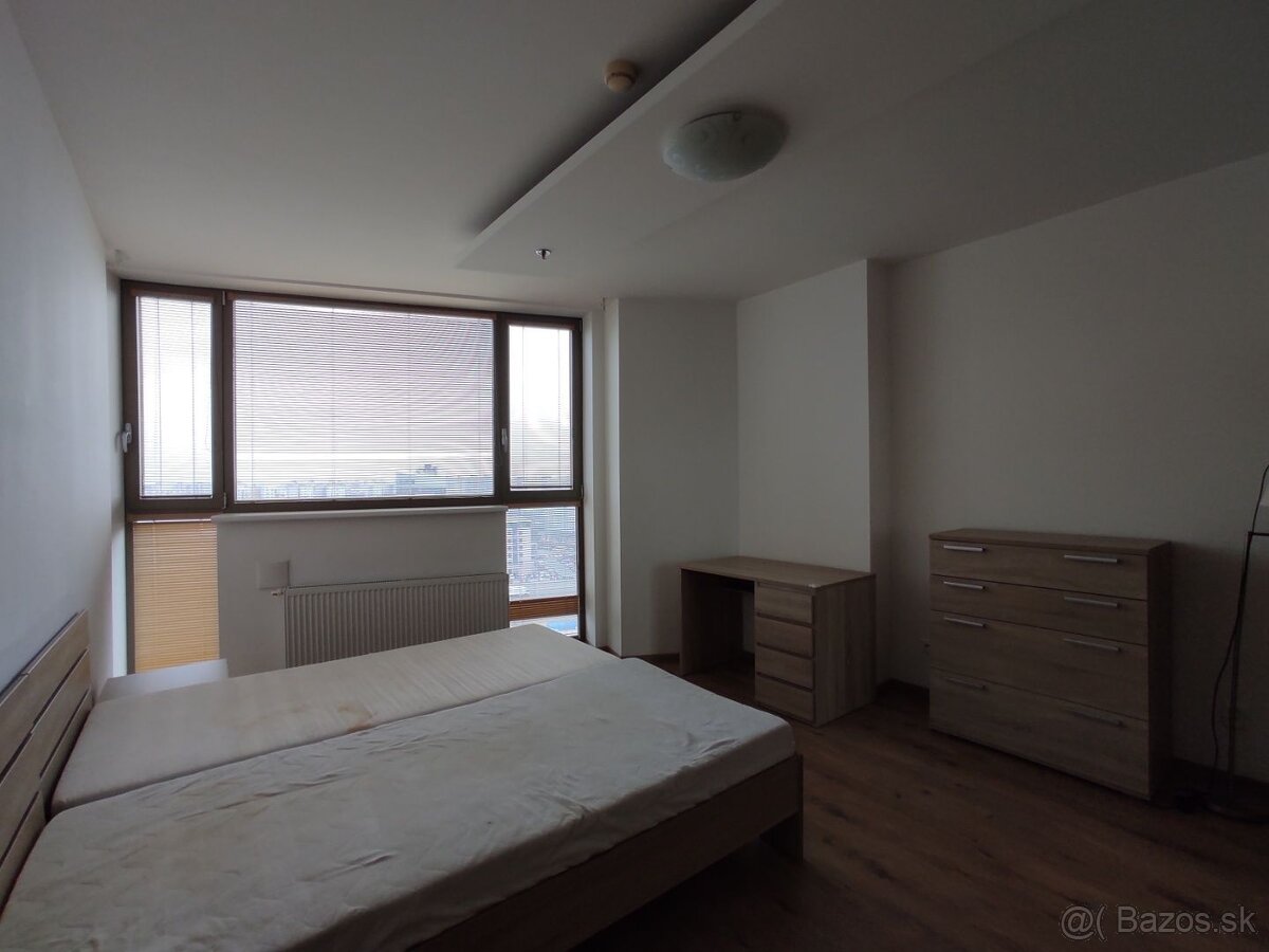 Na PREDAJ 3-izbové apartmány vo Vienna Gate v tesnej blízkos - 4