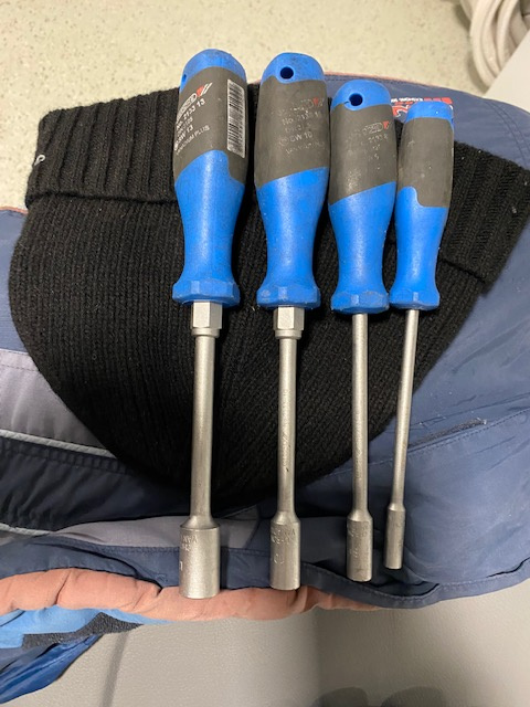 Predam kluce blicky srobovaky kombinacky noznice na plech - 4