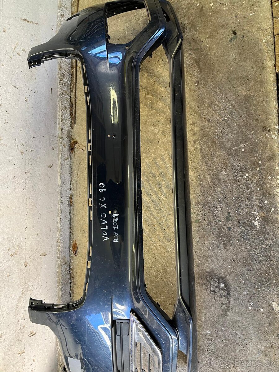 Volvo XC90 2021 predný nárazník - 4