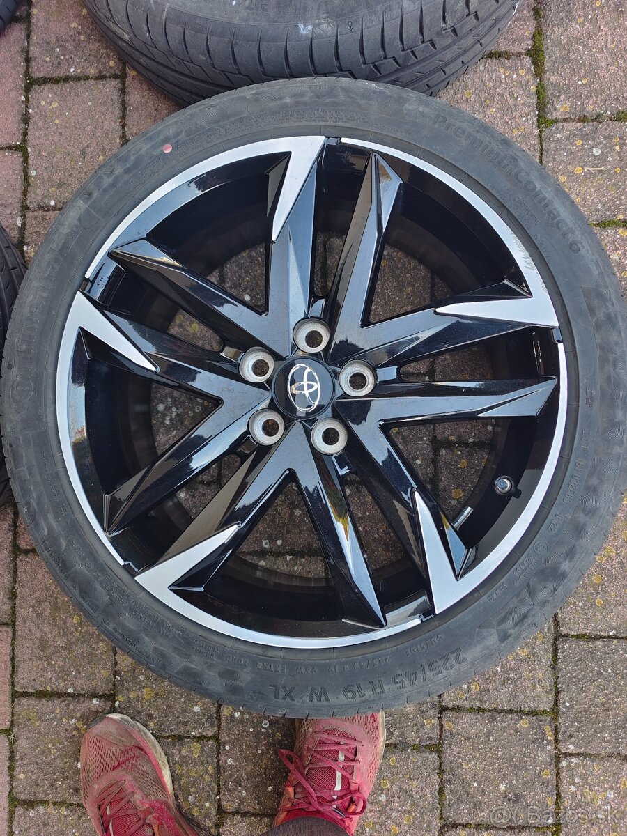 19" Toyota c-hr 2022 - 4
