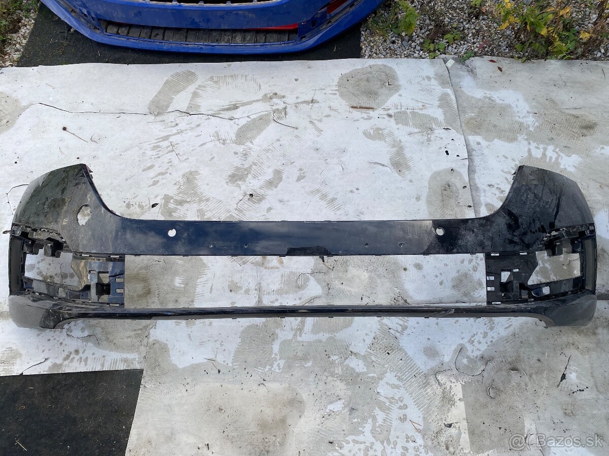 ŠKODA NÁHRADNÉ DIELY KAROSÁRSKE - 4