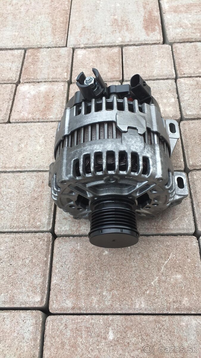 Alternator na Volvo 12V/180A - 4