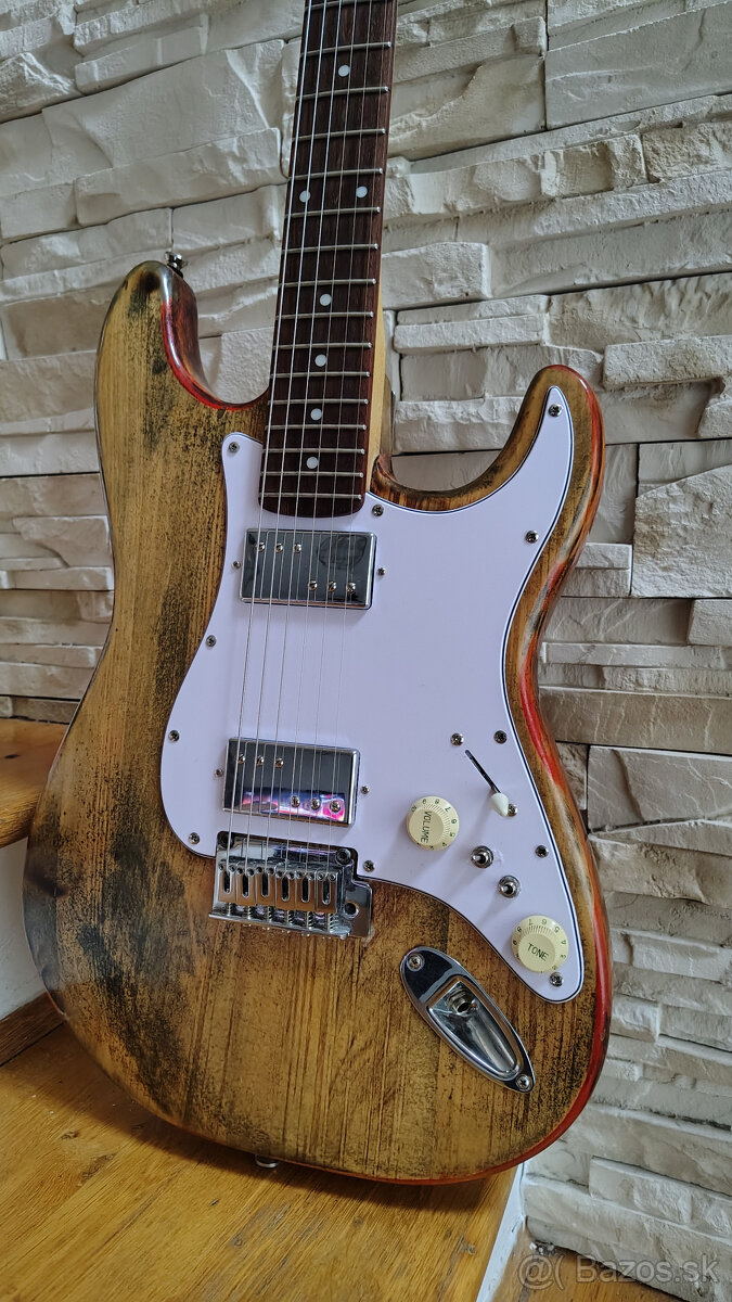 Fender. Squier Standard Fat Stratocaster. 2007. - 4