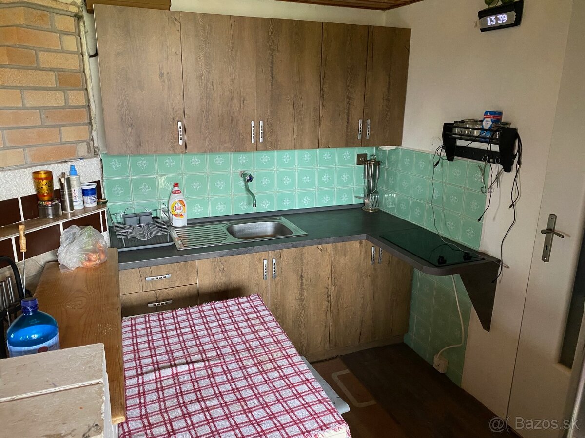 Predám chatu s vinohradom TOKAJ - 4