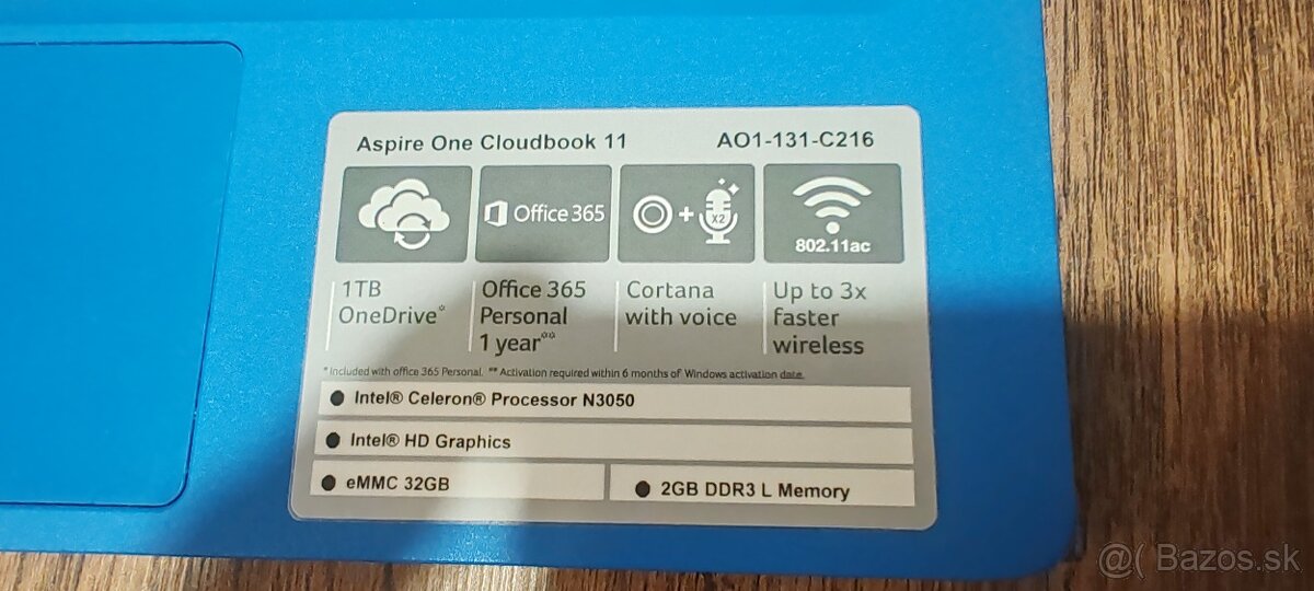 Predám malý notebook Acer - 4