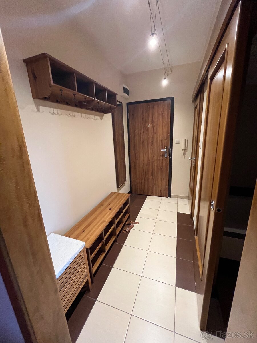 Menší 3 izb byt Valachovej v Dubravke – foto 4