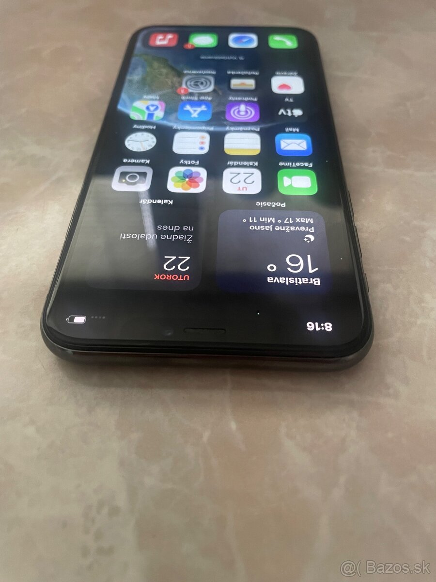 iPhone X / 256GB Black - TOP stav - 4