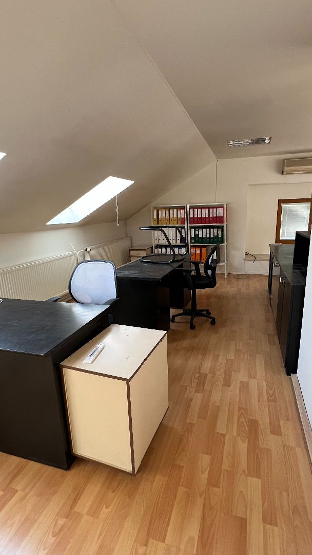 Predaj renovovaný dom Banská Bystrica-centrum-Dohoda. - 4