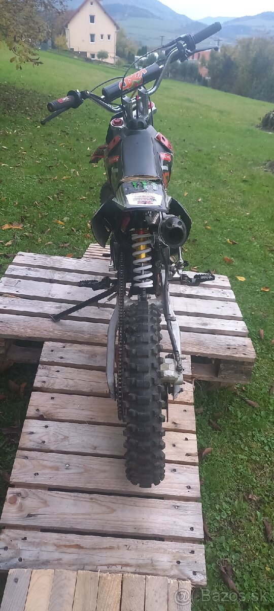 Predám Pitbike kxd 125ccm 17/14. - 4