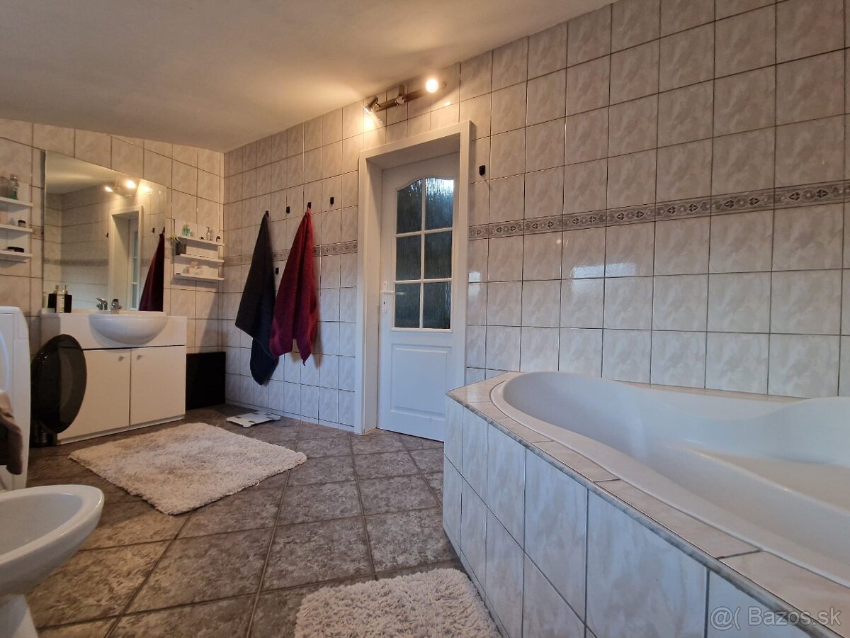Ponúkam na prenájom 2 izbový byt - 4