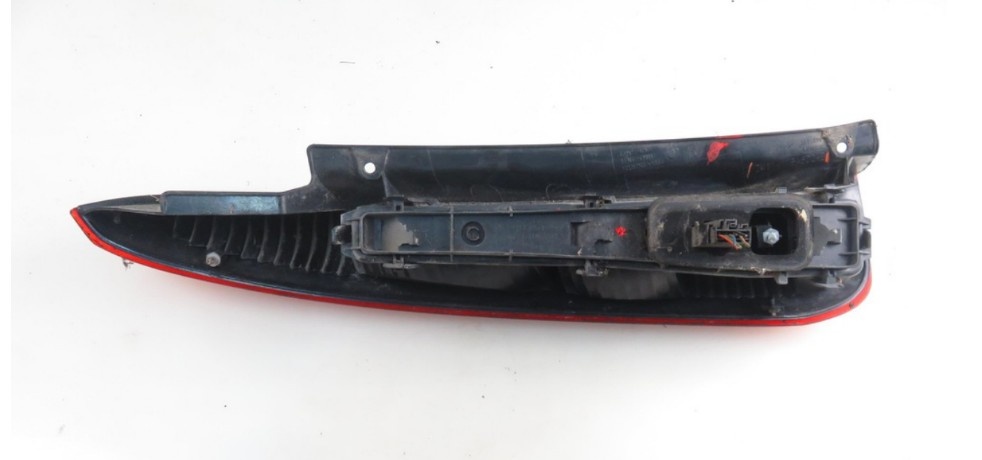 Zadné svetlo na Ford Fusion - 4