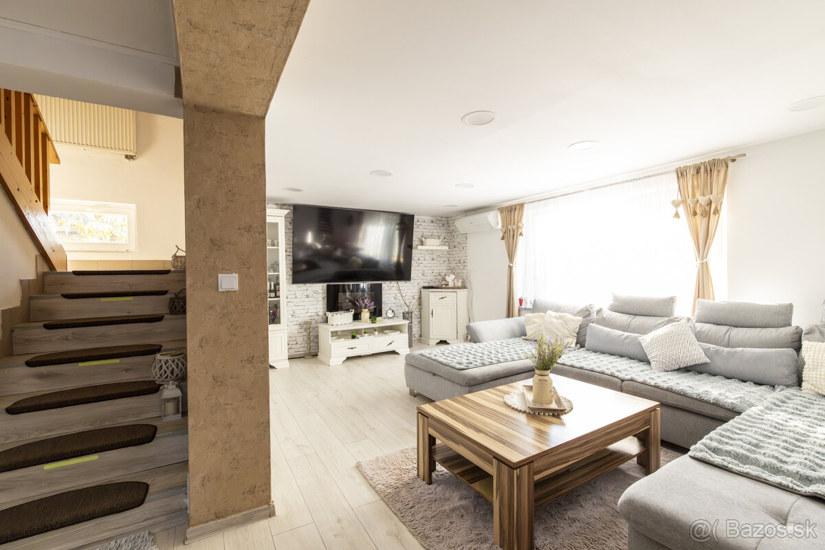 Na PREDAJ 5i RD v obci Milhosť - 4