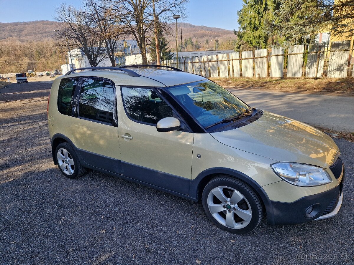 Skoda Roomster Scout 1.2 tsi - 4