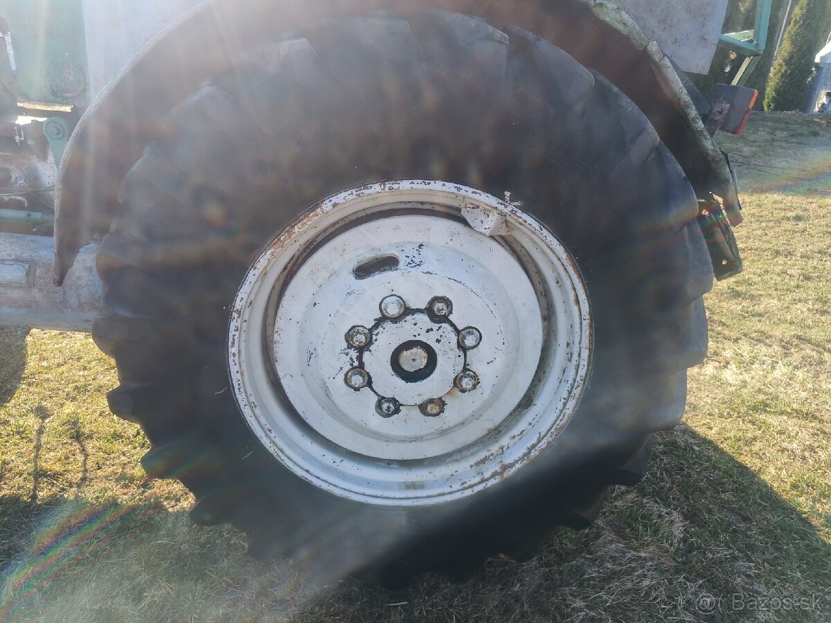 Kolesá Zetor super 50 16.9 / 30 - 4