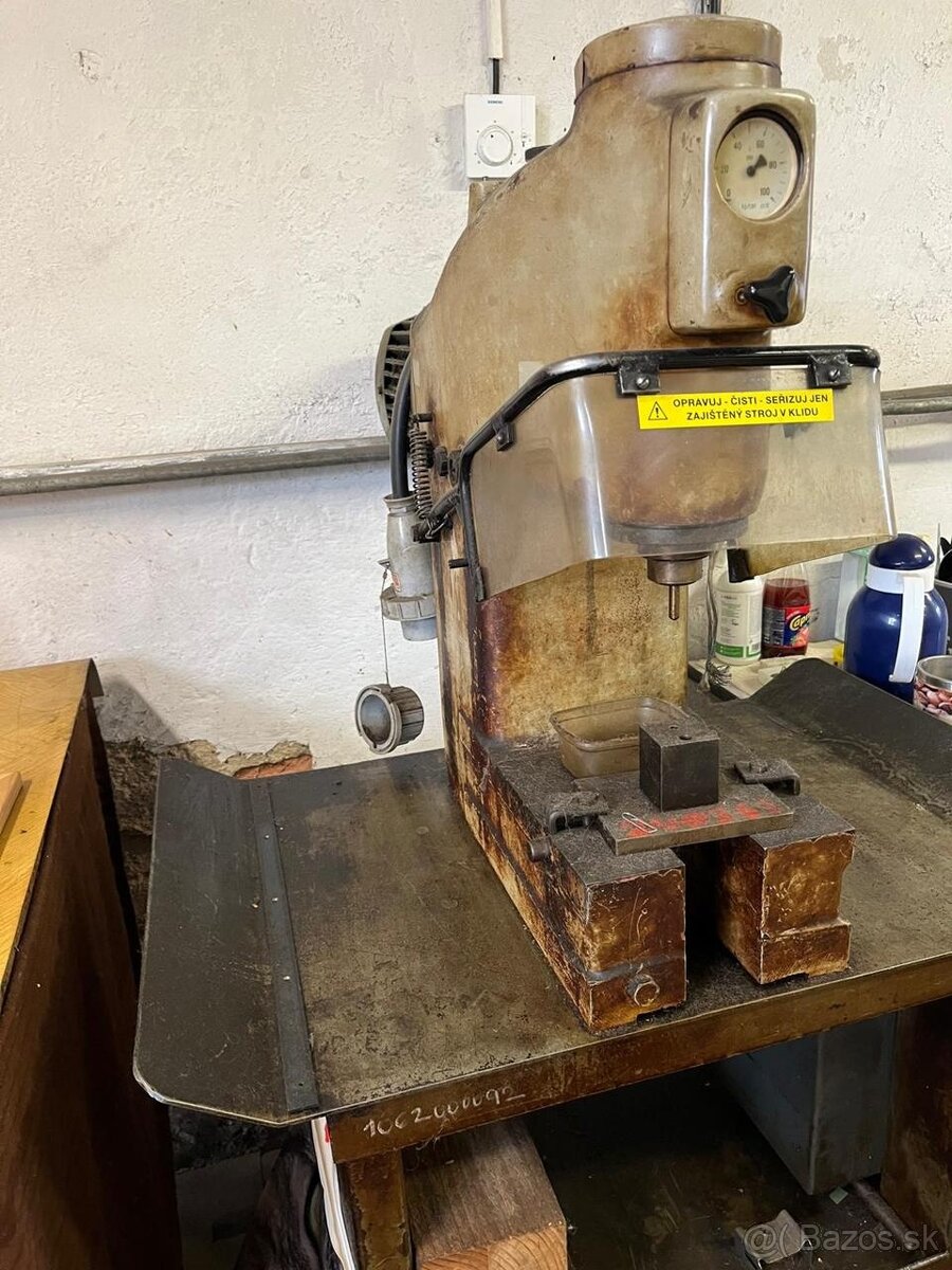 Hydraulický lis SSS Turnov CDC 2 (8481) - 4