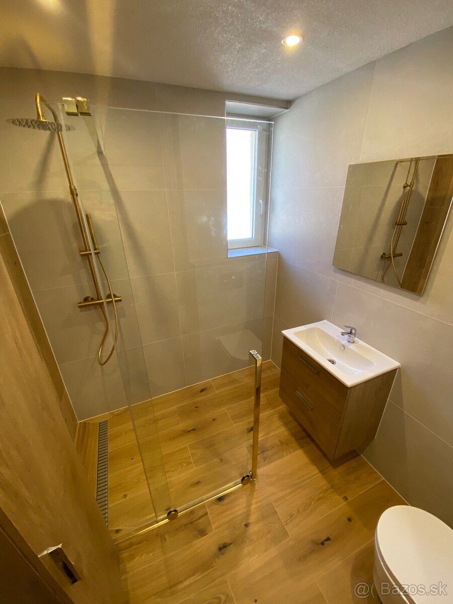 Kúpeľne, bytové jadrá - 4