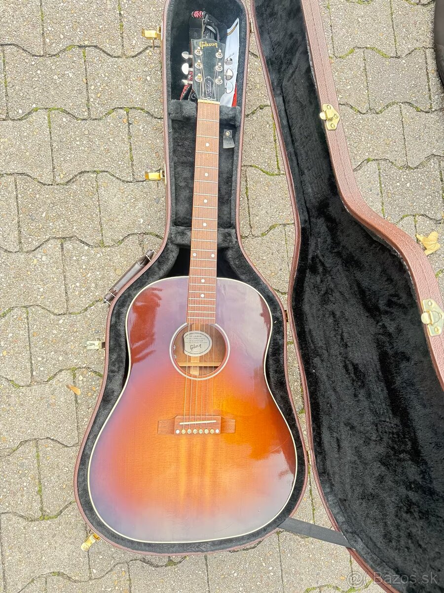 Gibson J45 Studio Walnut - 4