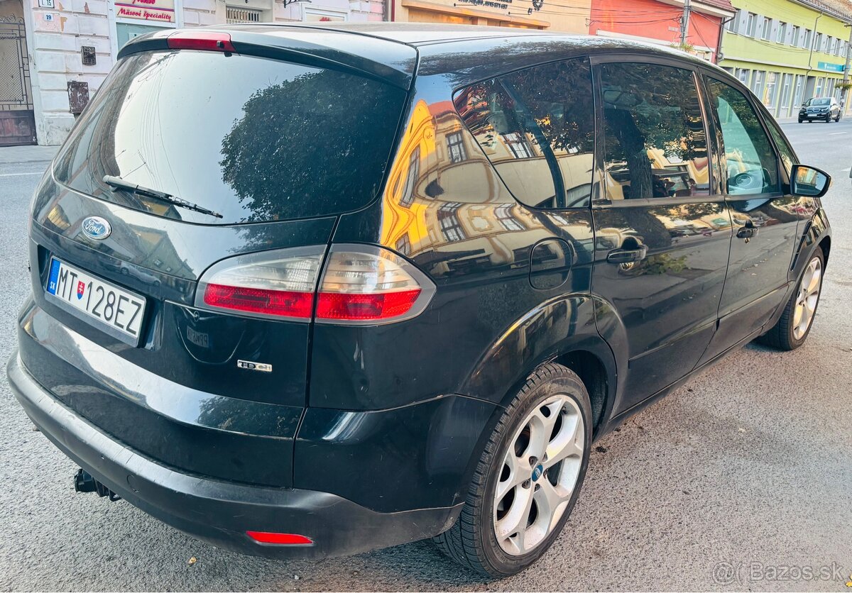 Ford S-Max - 4
