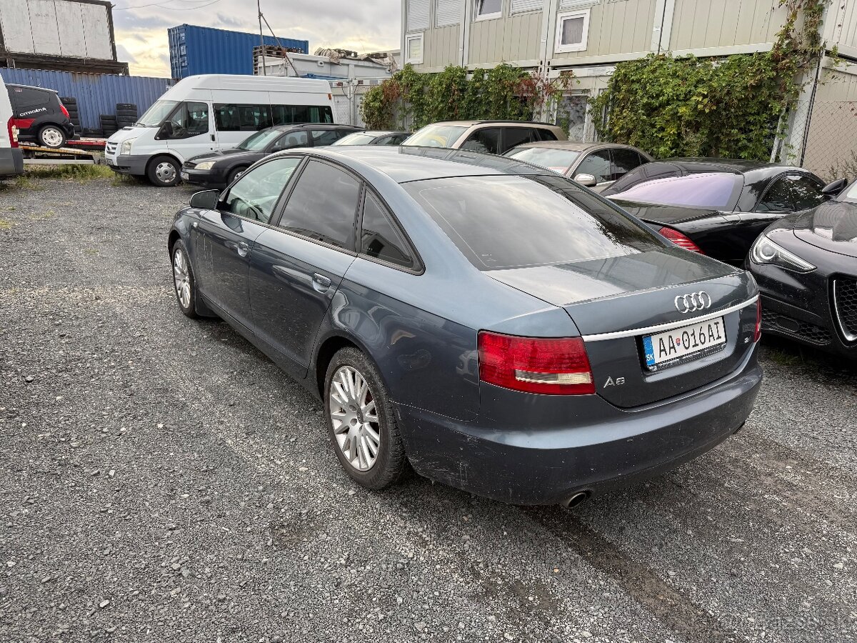 Audi A6 2.4 benzín V6 - 4