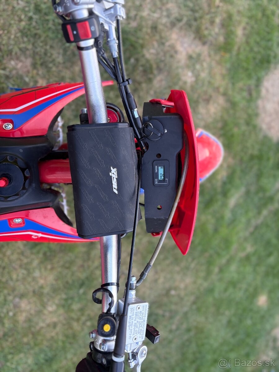 Cross 250