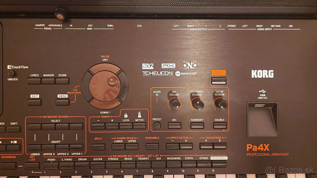 Korg PA4x 76 s reproduktorovým systémom - 4