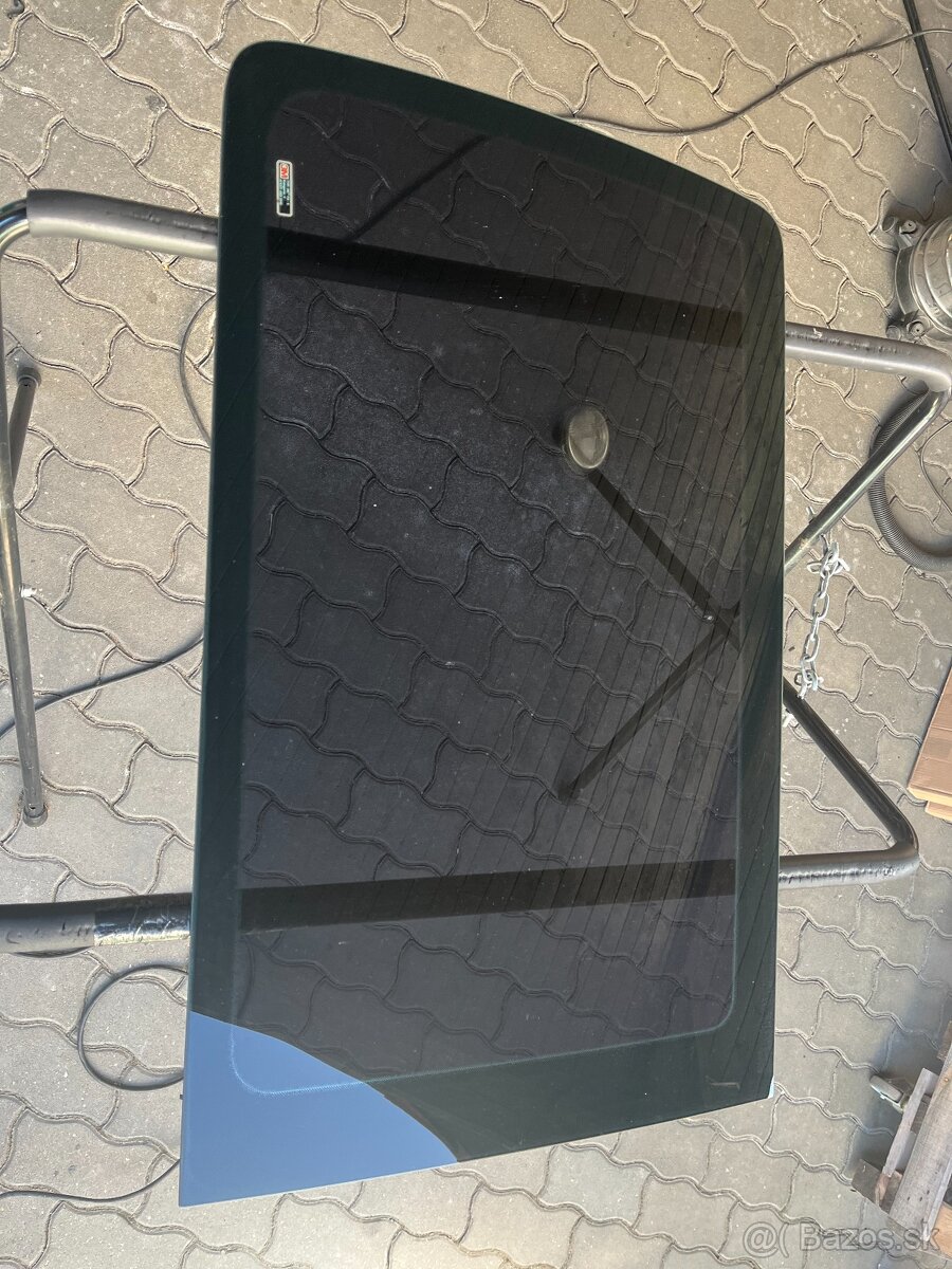 bočné sklo vw transporter t5 T6 pravé zadné krátka verzia - 4