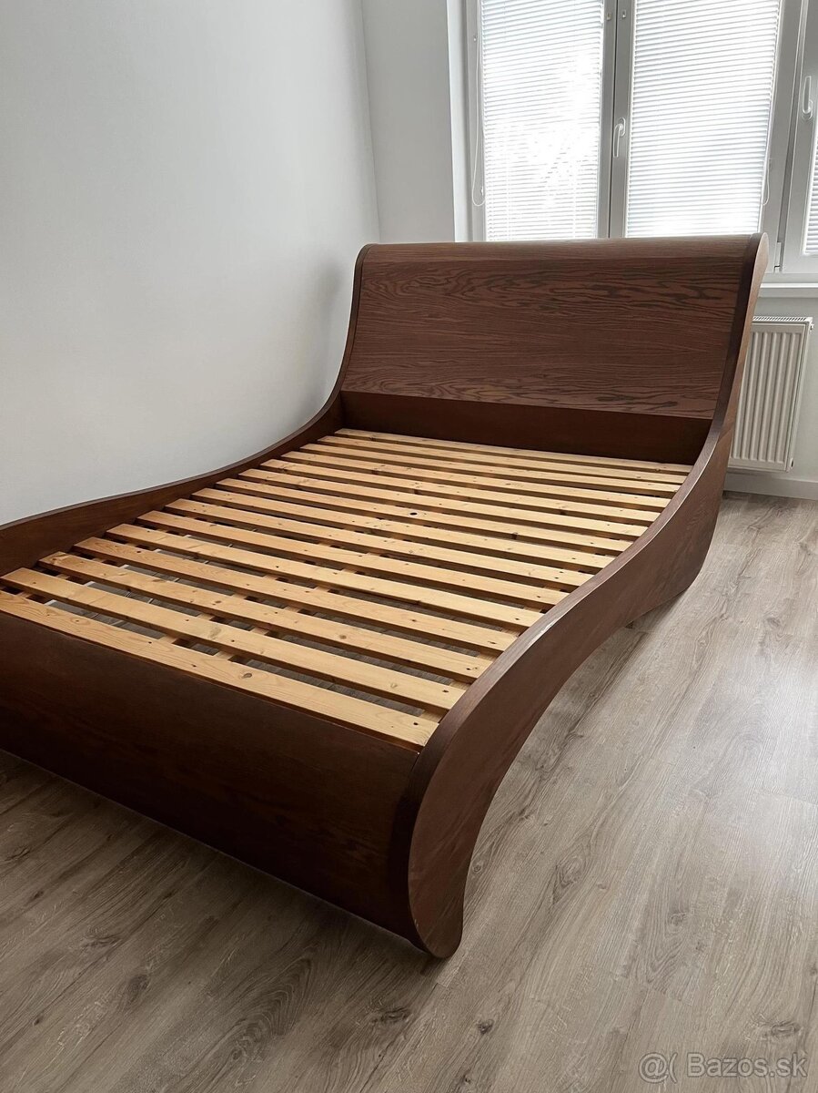 Manželská posteľ z dubového masívu + 2x nočný stolík - 4