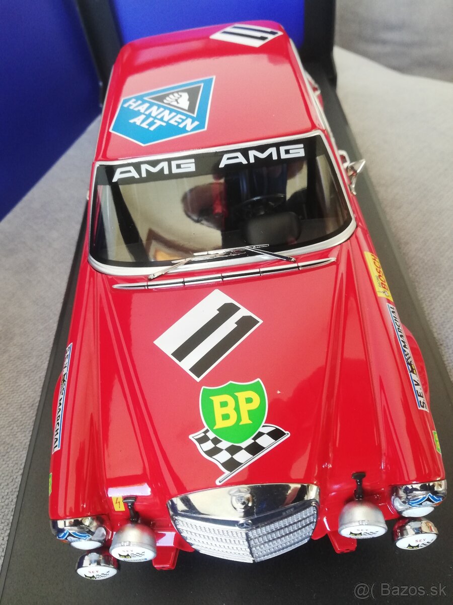 1:18 Mercedes-Benz AMG 300 SEL 1971 Heyer - 4