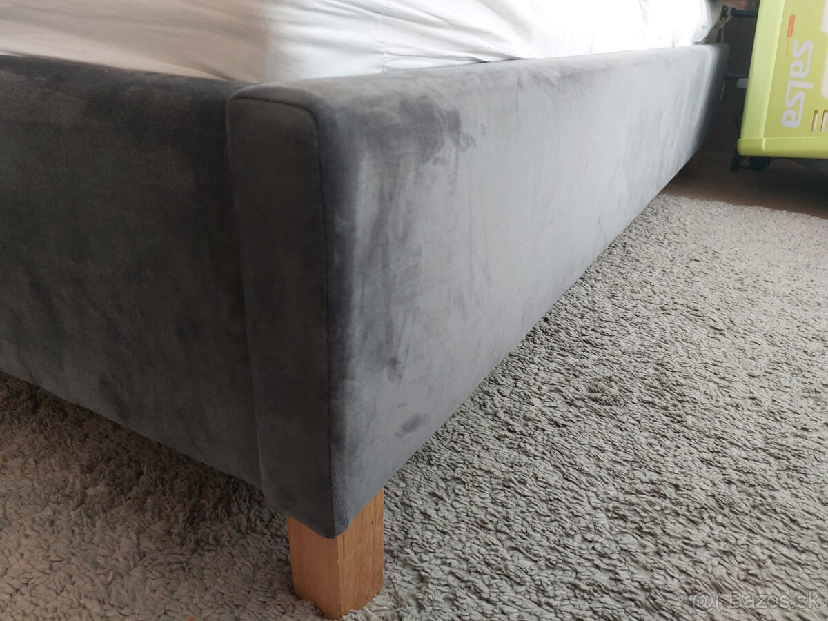 čalúnená manželská posteľ - 4