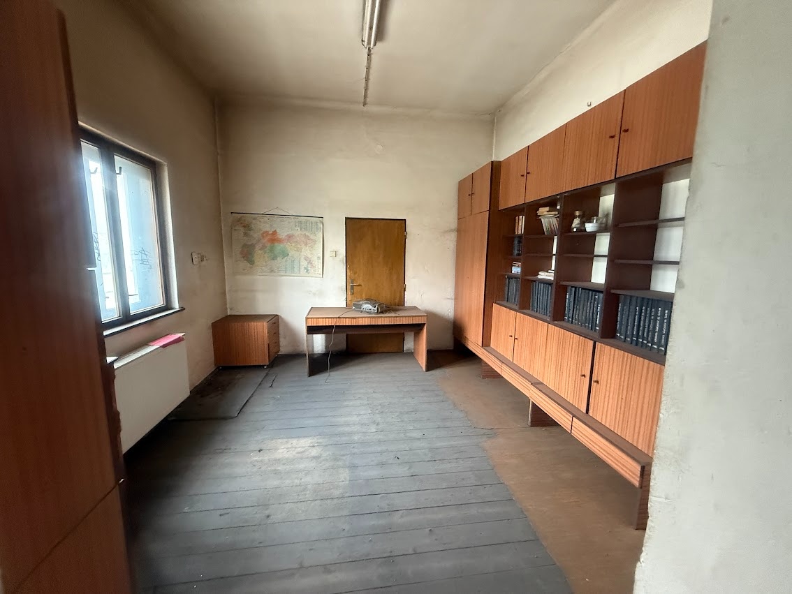 priemyselná budova - 4