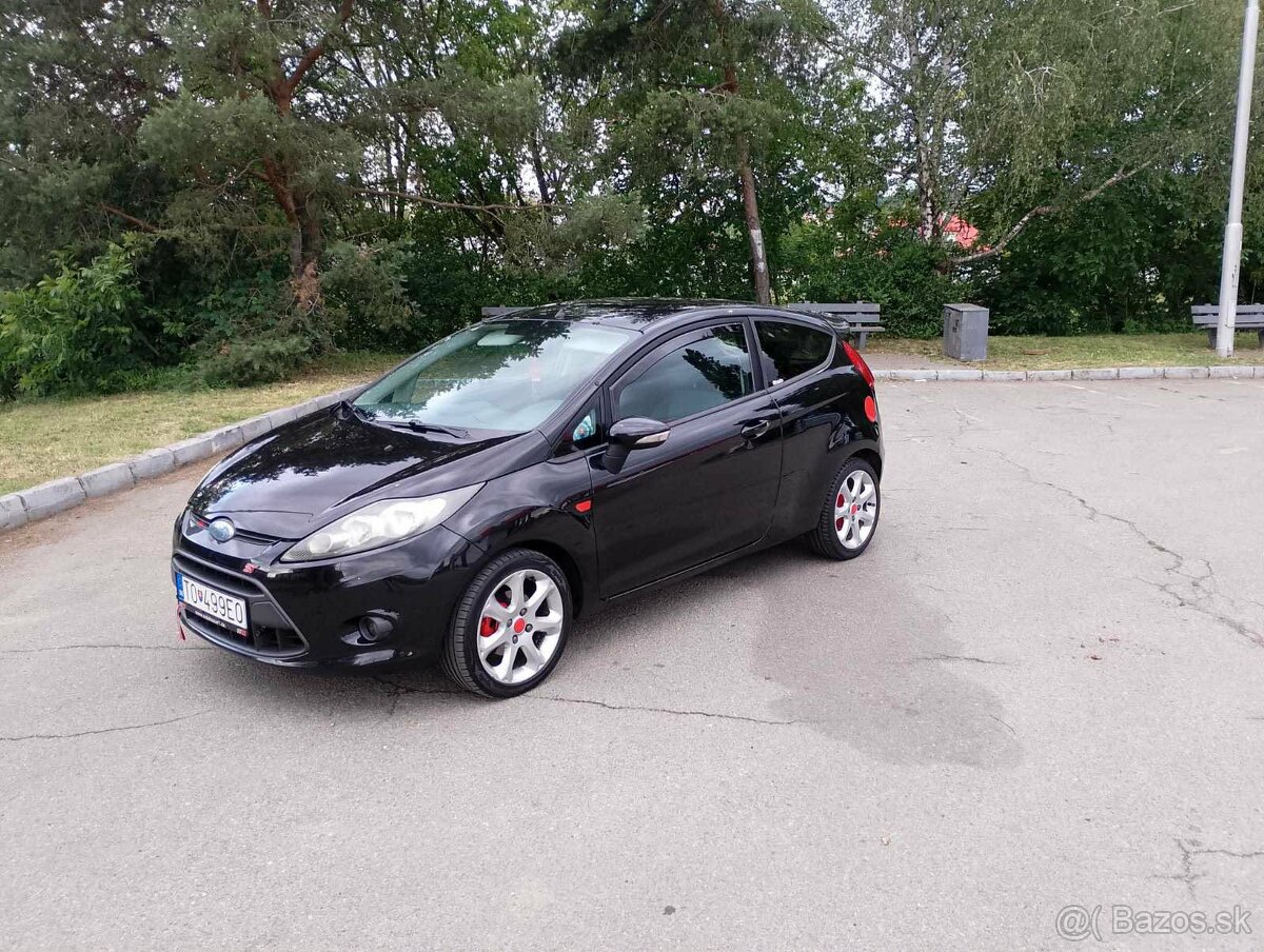 Predám Ford Fiesta - 4