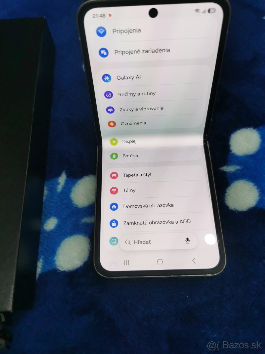 samsung galaxy z flip6 - 4